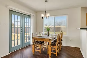 904 Canary Dr, Saginaw, TX 76131 - Photo 11