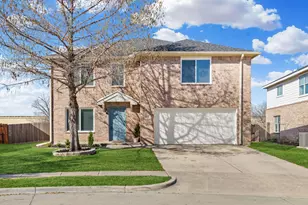 904 Canary Dr, Saginaw, TX 76131 - Photo 3