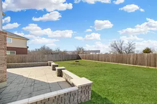904 Canary Dr, Saginaw, TX 76131 - Photo 35