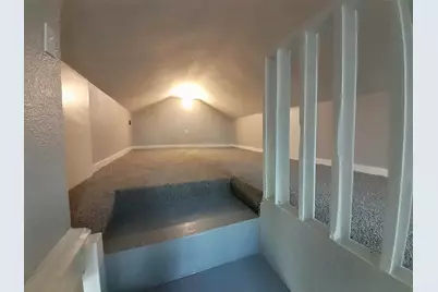 1509 W Page Avenue, Dallas, TX 75208 - Photo 13