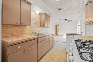 4322 Princeton Dr, Garland, TX 75042 - Photo 3