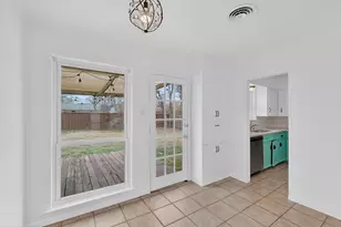 1824 Cordell St, Denton, TX 76201 - Photo 9