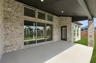 2565 Riverchase Wy, Grand Prairie, TX 75054 - Photo 25