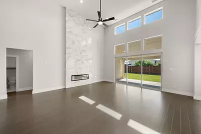 2549 Baypoint Drive, Grand Prairie, TX 75054 - Photo 11