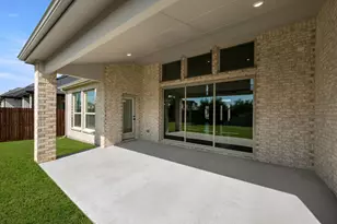 2549 Baypoint Dr, Grand Prairie, TX 75054 - Photo 5