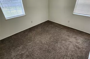 14732 Oakwood Ln, Balch Springs, TX 75180 - Photo 17