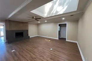 208 Shelmar Dr, Euless, TX 76039 - Photo 11