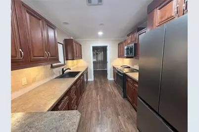 208 Shelmar Drive, Euless, TX 76039 - Photo 3