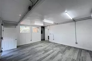 208 Shelmar Dr, Euless, TX 76039 - Photo 33