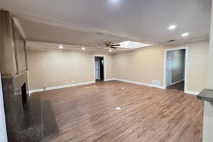 208 Shelmar Dr, Euless, TX 76039 - Photo 15