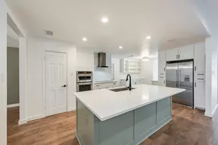 501 N Havenwood Ln, Fort Worth, TX 76112 - Photo 15