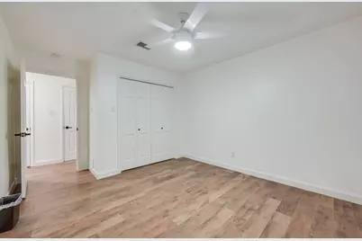 501 N Havenwood Lane, Fort Worth, TX 76112 - Photo 31