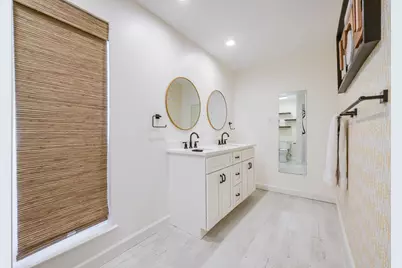 501 N Havenwood Lane, Fort Worth, TX 76112 - Photo 29