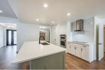 501 N Havenwood Lane, Fort Worth, TX 76112 - Photo 13