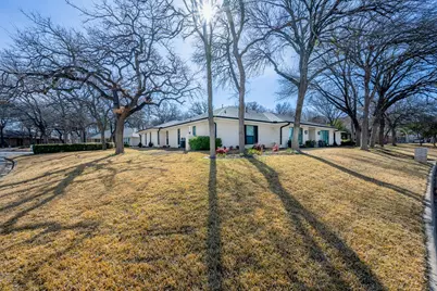 501 N Havenwood Lane, Fort Worth, TX 76112 - Photo 3