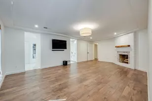 501 N Havenwood Ln, Fort Worth, TX 76112 - Photo 23