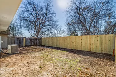 1625 Woodhall Way, Fort Worth, TX 76134 - Photo 23