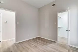 1625 Woodhall Way, Fort Worth, TX 76134 - Photo 13