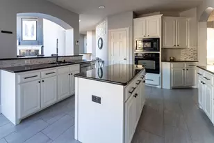 715 Skyler St, Argyle, TX 76226 - Photo 19