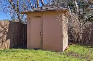 1007 N 30th St, Waco, TX 76707 - Photo 29