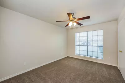 1617 James Good Lane, Garland, TX 75043 - Photo 9