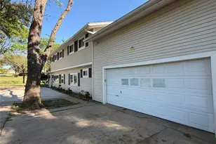 1009 Country Club Rd, Ennis, TX 75119 - Photo 3