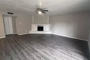 6933 Glenhurst Dr, North Richland Hills, TX 76182 - Photo 7