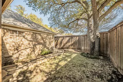 6016 Timber Creek Lane, Dallas, TX 75248 - Photo 39