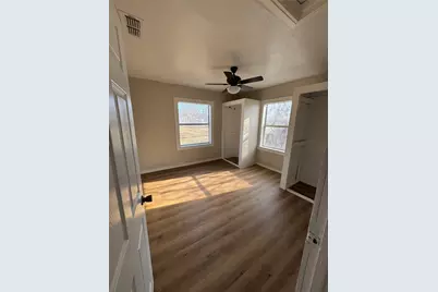 519 Hutchinson Street, Bowie, TX 76230 - Photo 5