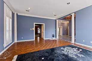 1809 Burton Hill Rd, Fort Worth, TX 76107 - Photo 35