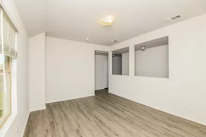 8325 Yaupon Holly Court, Fort Worth, TX 76123 - Photo 9