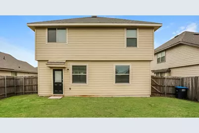 8325 Yaupon Holly Court, Fort Worth, TX 76123 - Photo 3