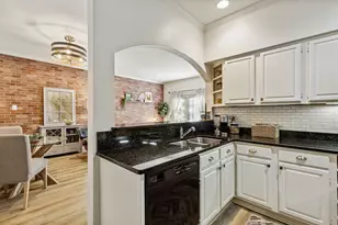 4102 Buena Vista St, Dallas, TX 75204 - Photo 15