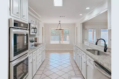 2013 Glenwood Circle, Corsicana, TX 75110 - Photo 9