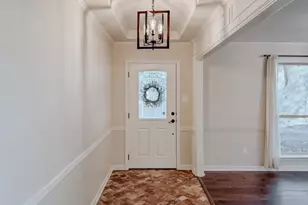 2013 Glenwood Cir, Corsicana, TX 75110 - Photo 3