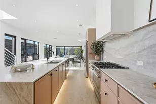 6801 Tyree St, Dallas, TX 75209 - Photo 5