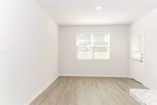 8308 Camellia Tree Ct, Fort Worth, TX 76123 - Photo 11