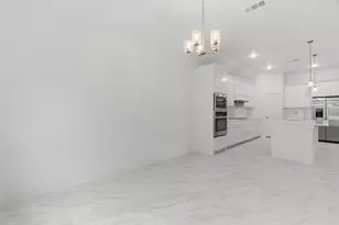 213 E Bullard St, Weatherford, TX 76086 - Photo 15