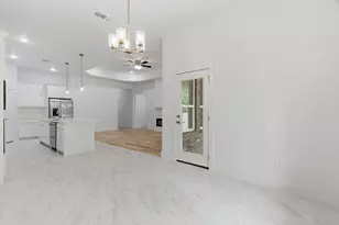 213 E Bullard St, Weatherford, TX 76086 - Photo 17