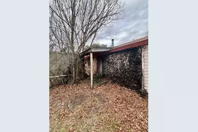 713 Vaughn Drive, Burleson, TX 76028 - Photo 7