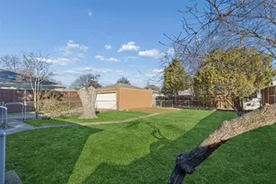 6341 Sudbury Dr, Dallas, TX 75214 - Photo 11