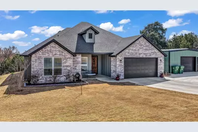 1013 Mojave Trail, Granbury, TX 76048 - Photo 3