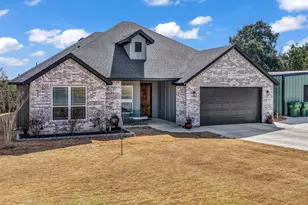 1013 Mojave Trail, Granbury, TX 76048 - Photo 3