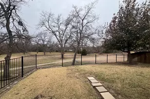 6602 Rutledge Rd, Garland, TX 75044 - Photo 15