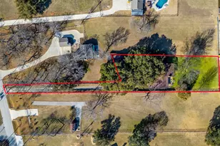 218 N Broadway Rd, Azle, TX 76020 - Photo 3