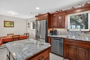 218 N Broadway Rd, Azle, TX 76020 - Photo 23
