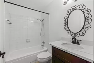 9013 Topperwind Ct, Fort Worth, TX 76134 - Photo 19