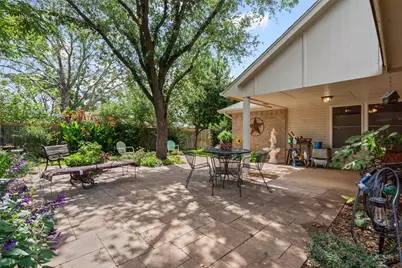 9013 Topperwind Court, Fort Worth, TX 76134 - Photo 23