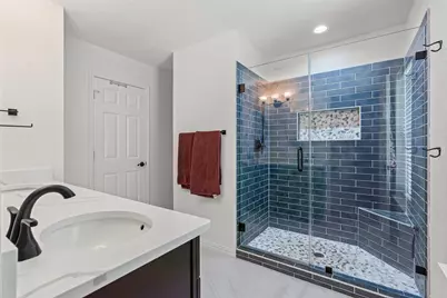 9013 Topperwind Court, Fort Worth, TX 76134 - Photo 15