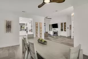 100 Oakview Dr, Hudson Oaks, TX 76087 - Photo 11